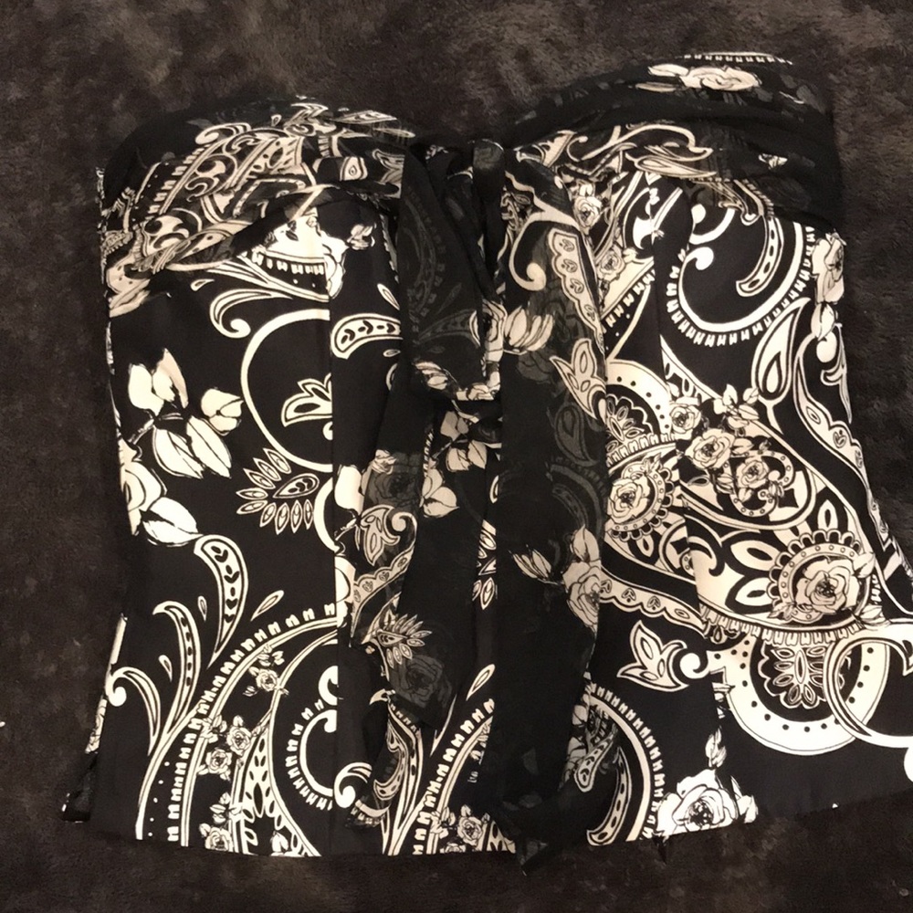 White house black market, bustiers type blouse.